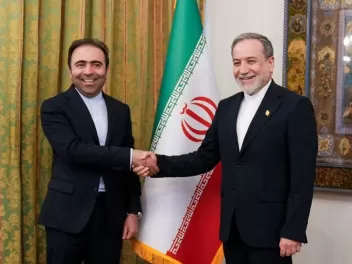 Արաղչին հանդիպել է ՀՀ-ում Իրանի նոր դեսպանին