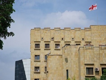 «Վրաստանի երկաթուղուն» հանձնարարվել է Ադրբեջա...