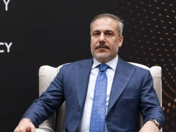 Սա «բաց քարտերով խաղի» փուլի սկիզբ է. քաղաքագ...