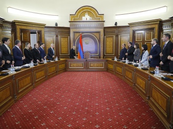 Փաշինյանի գլխավորությամբ շարունակվել են Երևան...