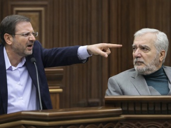 Այդպես էլ այս խորհրդարանին չներկայացվեց 44-օր...