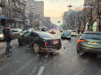 Երևանում՝ Բաղրամյան պողոտայում, բախվել է 4 մեքենա