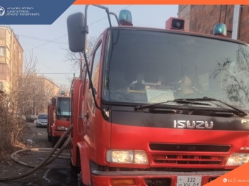 Այնթապ գյուղում հրդեհ է բռնկվել վագոն-տնակում