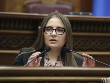 Ամեն ինչ չէ, որ կարելի է վերածել pr-ի, գերինե...