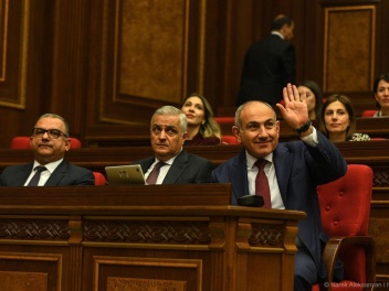 Վարչապետը, փոխվարչապետերը և վարչապետի աշխատակ...