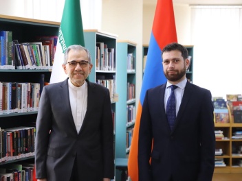 Քննարկվել է Հայաստան-Իրան երկկողմ հարաբերությ...