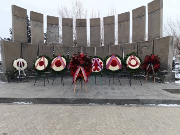 Հավերժ փա´ռք իրենց կյանքը զnհաբերած քաջորդինե...