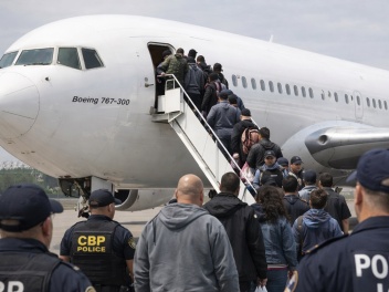 ԱՄՆ-ն Հայաստան է արտաքսել մի խումբ քաղաքացինե...