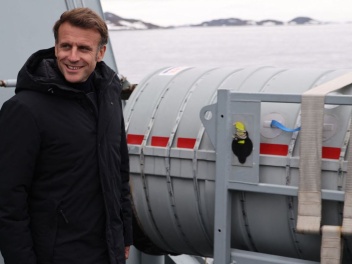 Գրենլանդիան պետք է մնա Դանիայի ինքնիշխանության ներքո․ Մակրոն