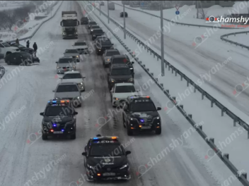 Ագարակ-Գյումրի մոտ 50 կմ մերկասառույց ճանապար...