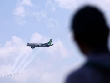 Իրանը բացել է իր օդային տարածքը