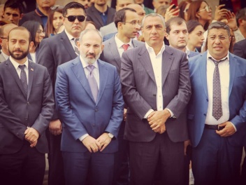 Սամվել Ալեքսանյանի և Աշոտ Արսենյանի ընկերությ...