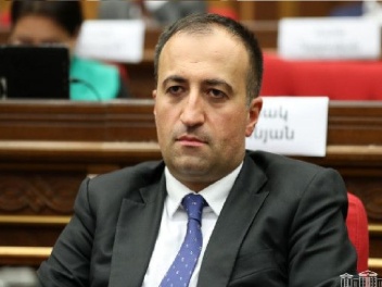 1003 ընտանիք 4 ամսում Թորոսյանի օրոք զրկվել է նպաստից. պաշտոնական թվեր. «Ժողովուրդ»