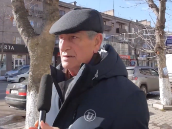 Արցախը հանձնեց, հիմա էլ Սյունիքն է ուզում հան...