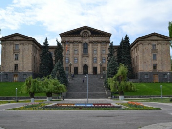 Օմանի, Կոլումբիայի և Դոմինիկանայի հետ բարեկամ...