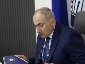 ՔՊ-ական պատգամավոր Հայկ Սարգսյանը խիստ նկատող...