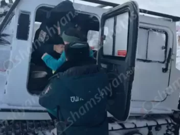 Մերկասառույցի պատճառով շտապօգնության ավտոմեքենան չի կարողացել մեկնել Շենկանի բնակավայր, որպեսզի կնոջը տեղափոխեն ծննդատուն