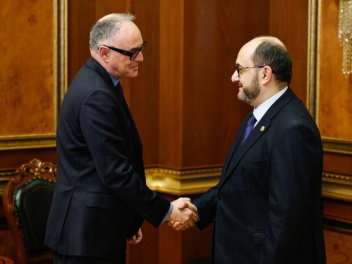 Արայիկ Հարությունյանը հանդիպել է ՄԹ Արևելյան...