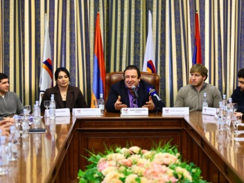 Գագիկ Ծառուկյանը հանդիպում է ունեցել օլիմպիակ...