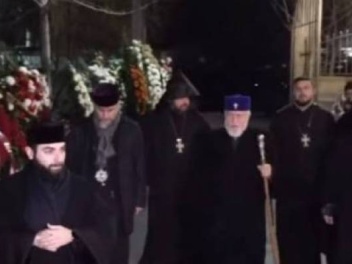 Տեսանյութ․ Վեհափառ Հայրապետը ներկա է Վազգեն Ս...