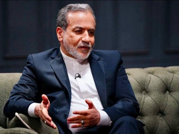 Արաղչին դատապարտել է ամերիկացի պաշտոնյաների ս...