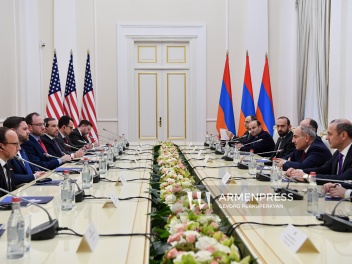 Նիկոլ Փաշինյանի և Ջեյ Դի Վենսի դեմ առ դեմ հան...