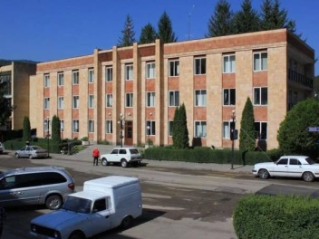 Հները չկառուցած՝ նոր խոստումեր են տալու. «Հրապարակ»