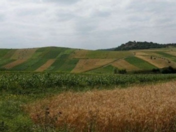 Սահմանվել է պետությանը կամ համայնքին սեփականո...