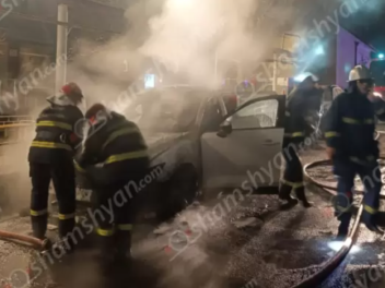 Հրդեհ է բռնկվել Թումանյան փողոցում կայանված «Mazda CX-5»-ում