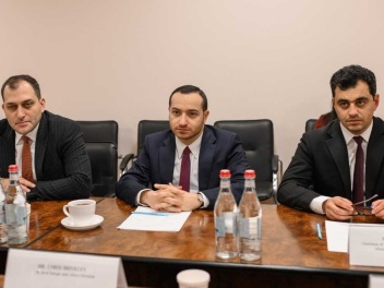 ԲՏԱ նախարարը և Shield AI ընկերության ներկայաց...