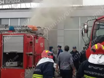 Հրդեհ է բռնկվել «Առինջ մոլ»-ի ջահերի վաճառքի...