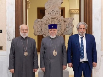 Մայր Աթոռում քննարկվել են անազատության մեջ գտ...