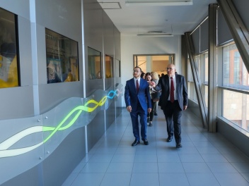 ԲՏԱ նախարարն այցելել է Հայաստանի ամերիկյան հա...