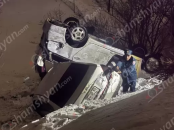 Կոտայքում բախվել են «Nissan»-ն ու «Mitsubishi...