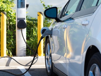 61 տրանսպորտային միջոց՝ ժամանակագրական հերթակ...