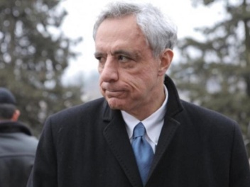 Յուրաքանչյուր նման ժեստ ունի իր գինը, և այդ գ...