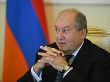 Առաջնորդությունից անբաժան պետք է լինեն համեստ...