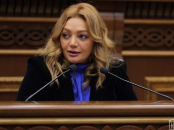 ՔՊ-ն Հռիփսիմե Հունանյանին փոխարինող չի ընտրել...