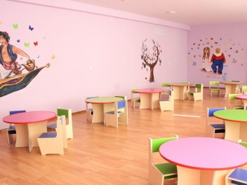 Մայիսի 1-ից Երևանի համայնքային մանկապարտեզներ...