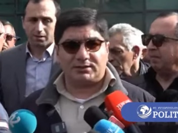 Վարորդն աշխատում է, վճարում է հարկ, բայց չի հ...