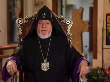 Մեր Սուրբ Եկեղեցու դեմ տարատեսակ հարձակումներ...