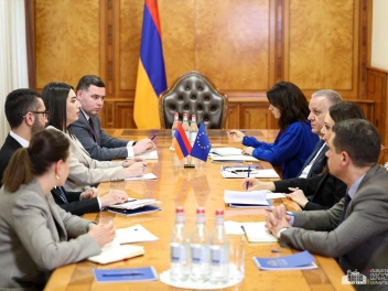 Արփինե Սարգսյանն ընդունել է Հայաստանում ԵՄ պա...