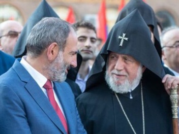 Հակաեկեղեցական «բարենորոգման»... հակառակ կողմը. «Փաստ»