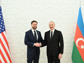 Ջեյ Դի Վենսը Բաքվում քննարկել է «բանտարկյալնե...