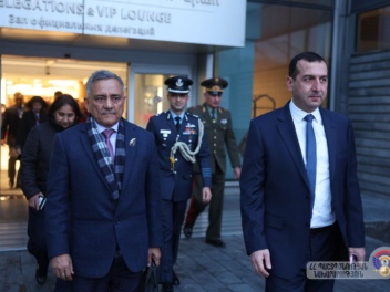 Հայաստան է ժամանել Հնդկաստանի ԶՈւ-երի պաշտպան...