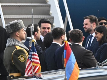 Վենսը չի աջակցում Փաշինյանին, այլ աջակցում է...