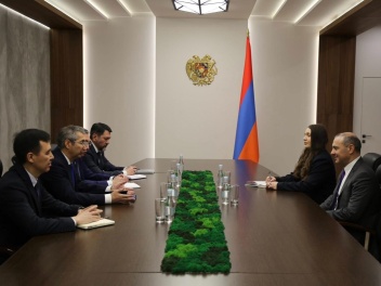 Հայաստան–Ղազախստան երկկողմ օրակարգի քննարկում...