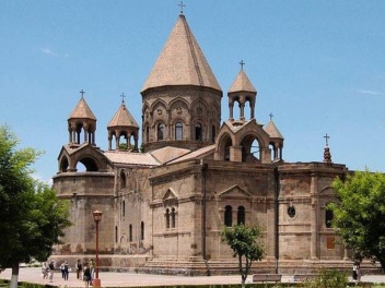 Կառավարությունն այլևս ՀԱ Եկեղեցուն սեփականութ...