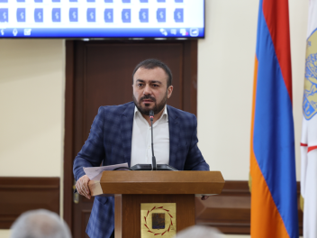 Ձեր «մասկառադը» չի լուծում մանկապարտեզները վե...