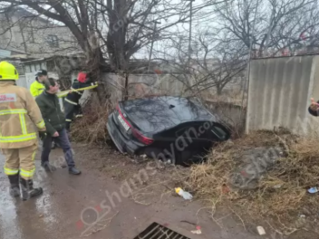 Պտղունք գյուղում «Kia»-ն կիսակողաշրջվել է